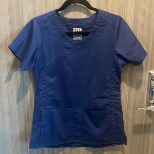 SOLD Wonderwink navy scrub top